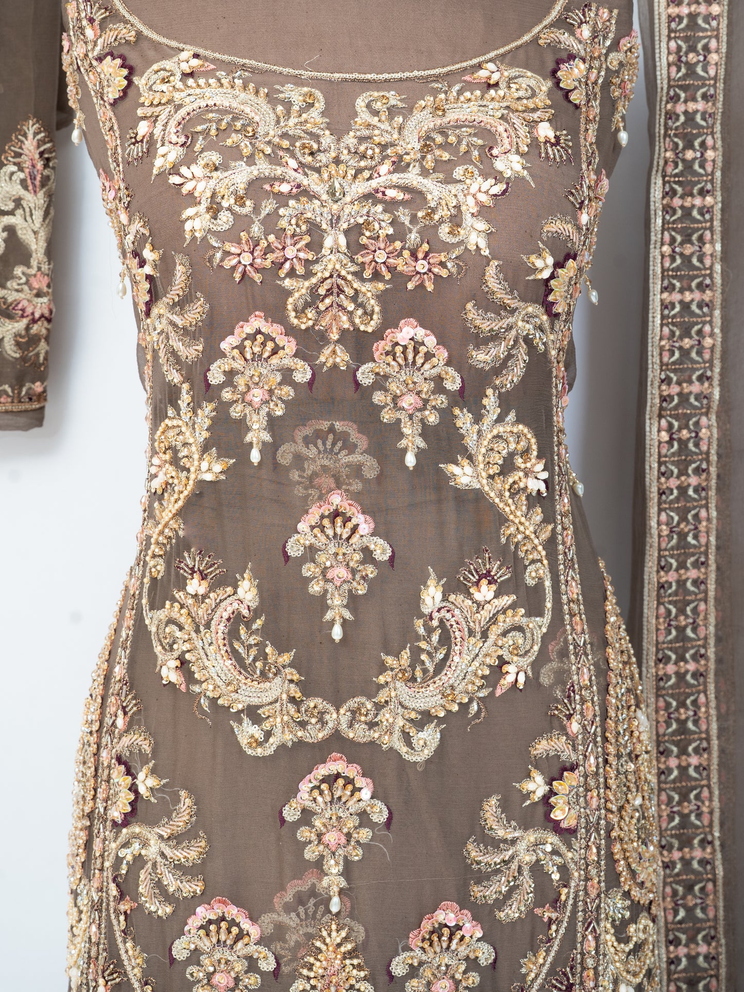 Luxury Unstitched 2-Piece Dress (Kameez & Dupatta) – 6 Colors